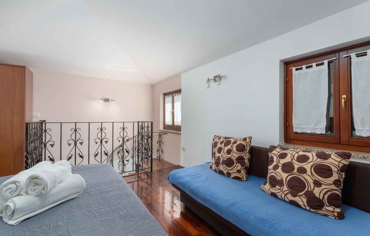 Villa Lucas Novigrad  Exterior photo