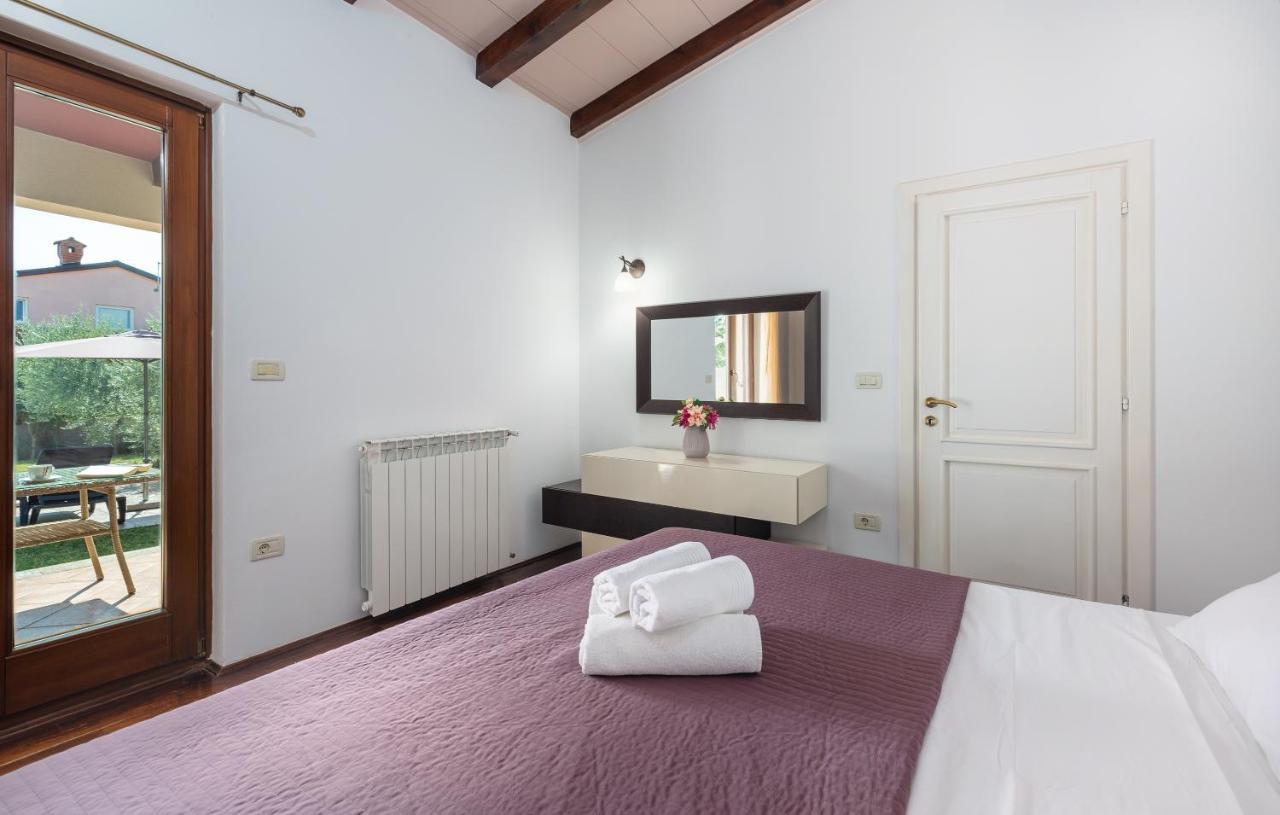 Villa Lucas Novigrad  Exterior photo