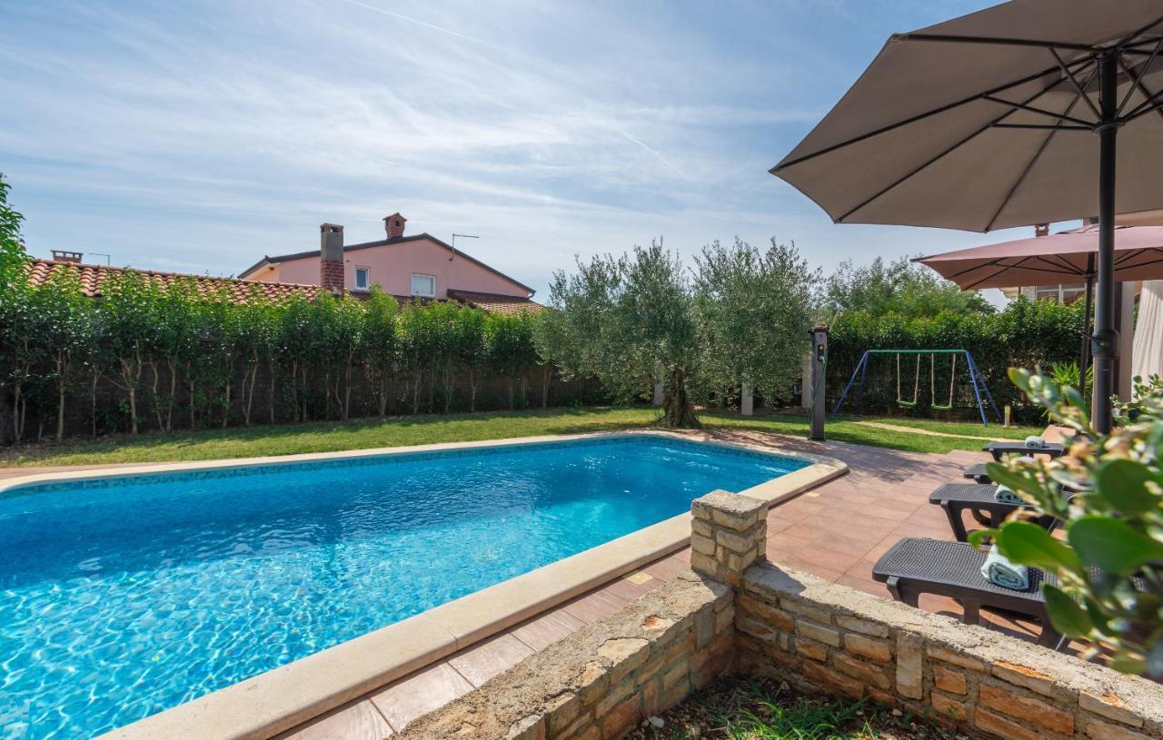 Villa Lucas Novigrad  Exterior photo